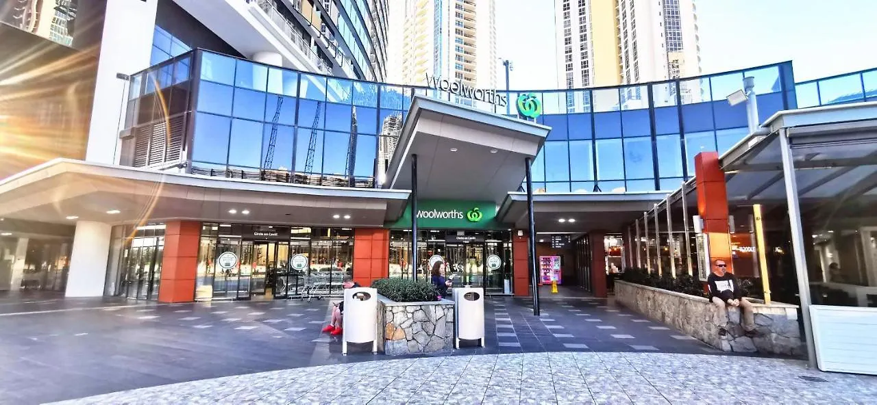 Beachside 2 Bedroom Apt In The Heart Of Surfers Paradise - Chevron Renaissance - Free Parking غولد كوست شقة